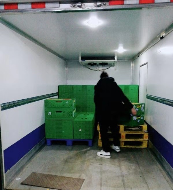 裝貨照片.jpg